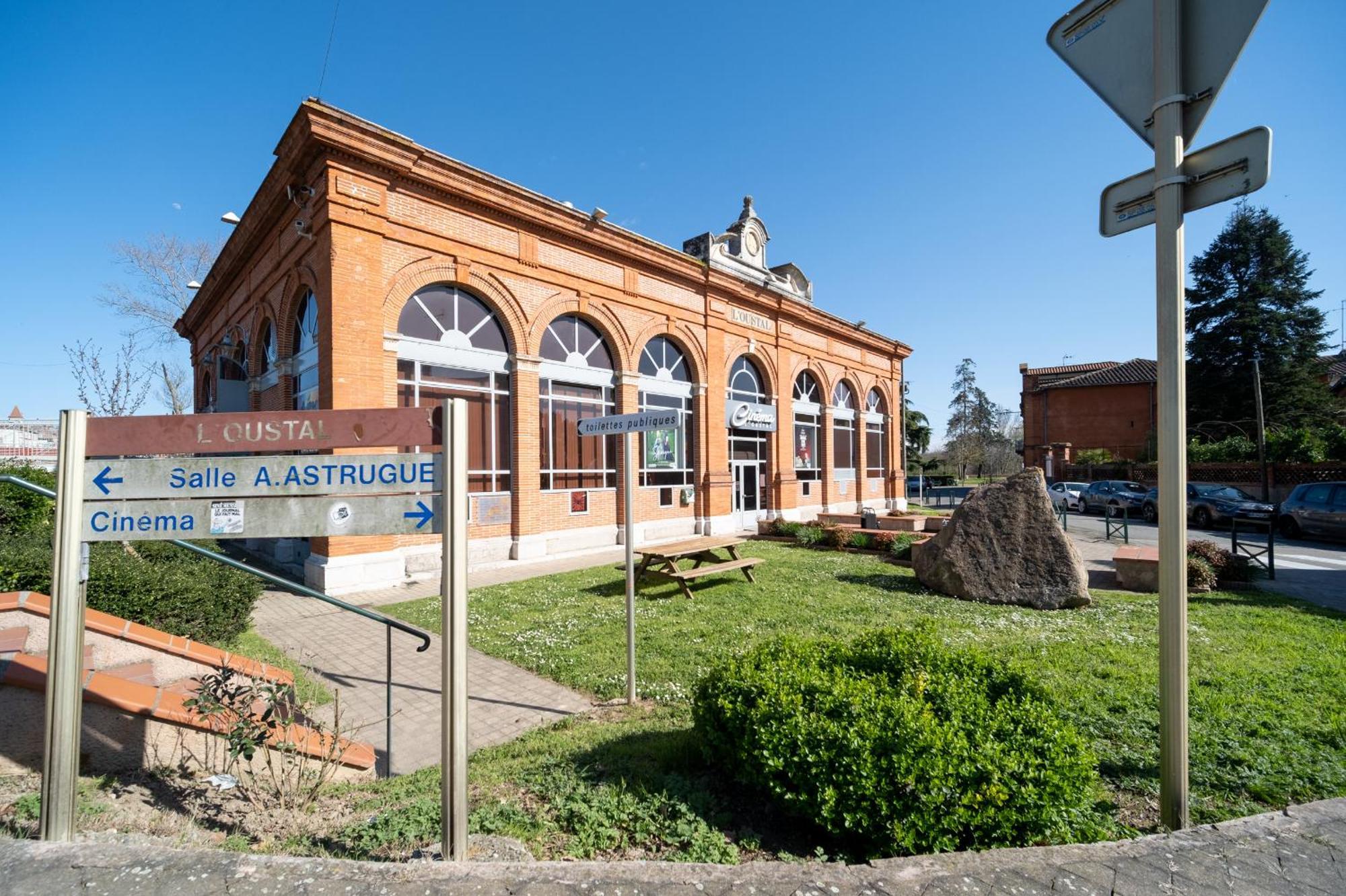 Evasions-Eclipse, Centre-Ville, Gare Auterive  Dış mekan fotoğraf